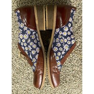 Julia Bo Women’s 5.5 Brown Leather/Fabric Floral Lace-Up Oxford Low Block Heel
